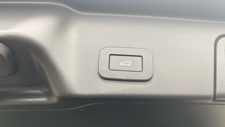 Land Rover Range Rover Evoque 2.0 D200 R-Dynamic SE 5dr Auto Diesel Hatchback